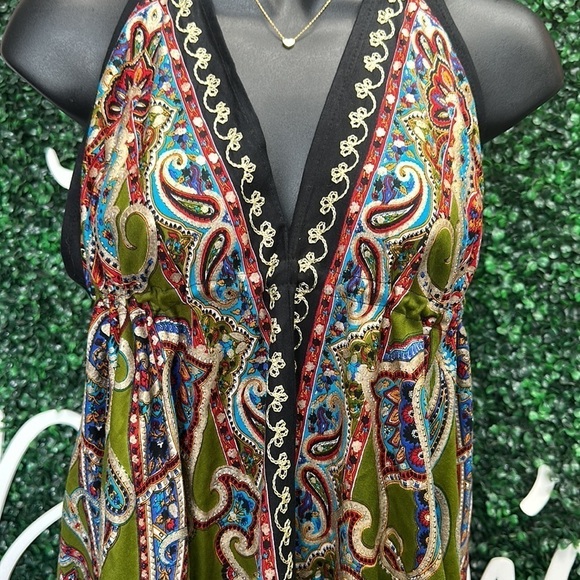 Multi color top NEW - Picture 3 of 8